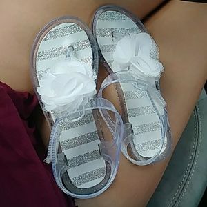Kids sandles size 10
